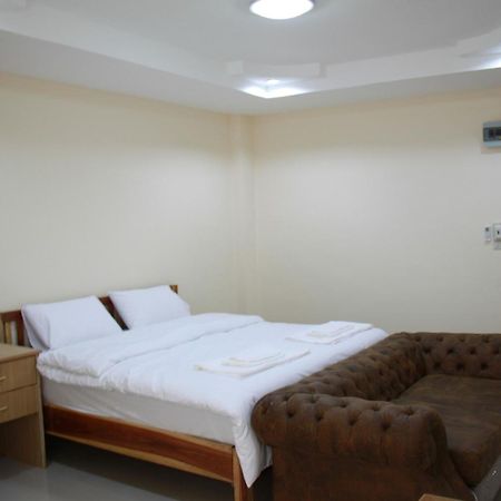 Grand Perfect Apartment Удон-Тхани Экстерьер фото